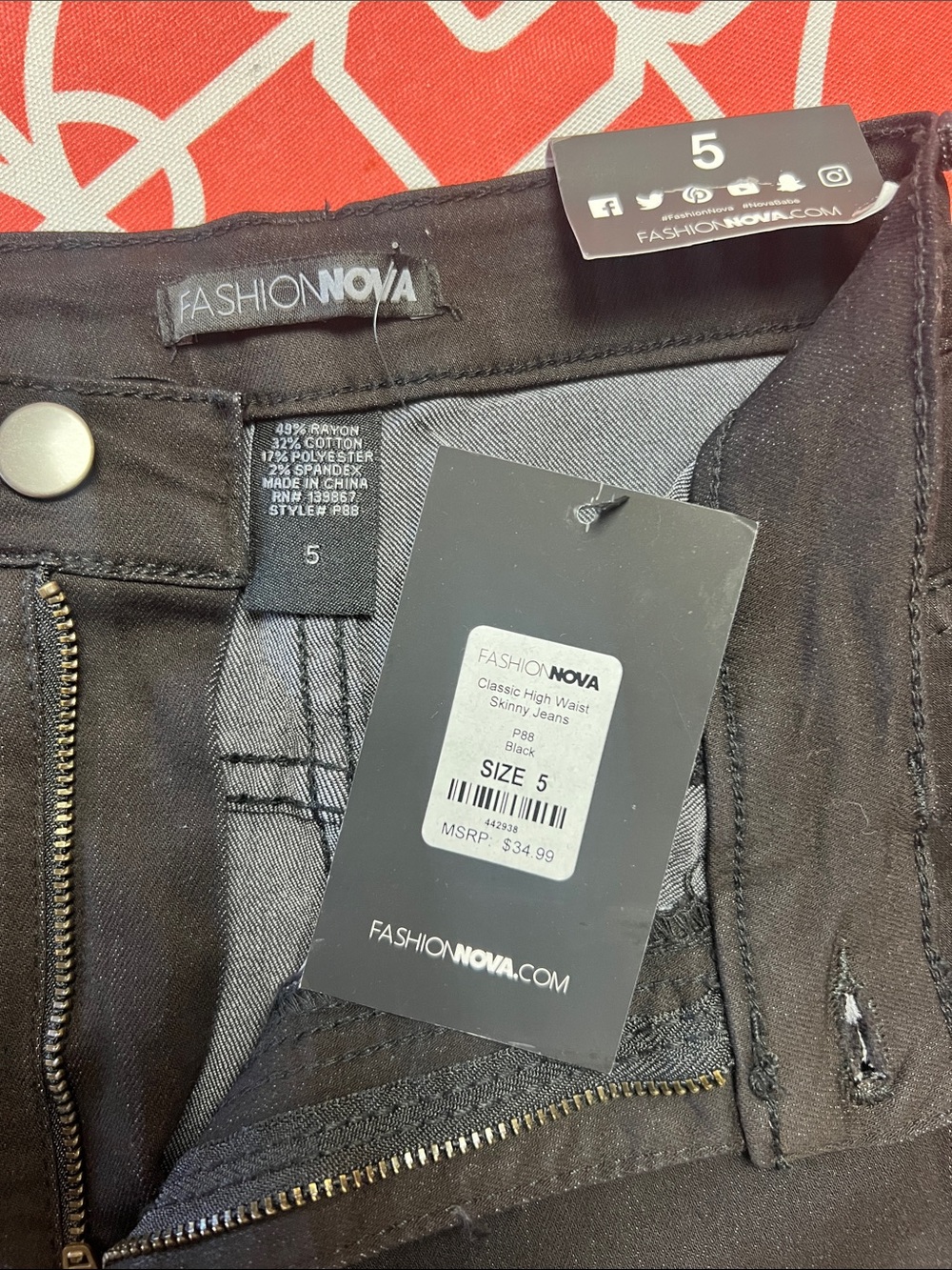 Fashion Nova Black High Rise Skinny Jeans size 5 NWT